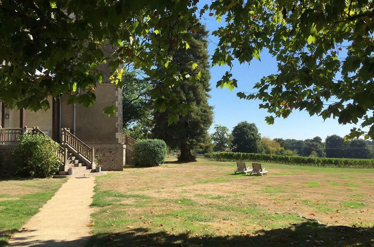 Chateau Breduriere Moutiers-sur-le-Lay Εξωτερικό φωτογραφία