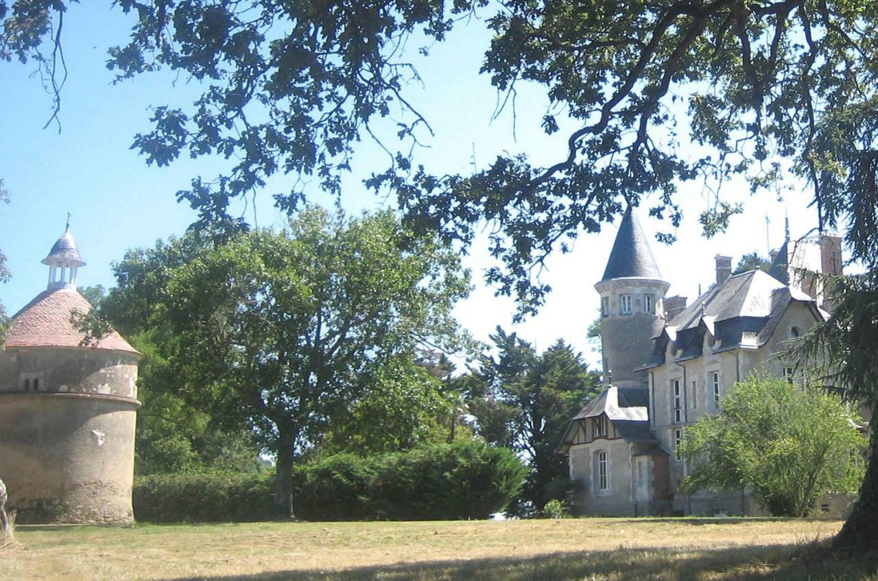 Chateau Breduriere Moutiers-sur-le-Lay Εξωτερικό φωτογραφία